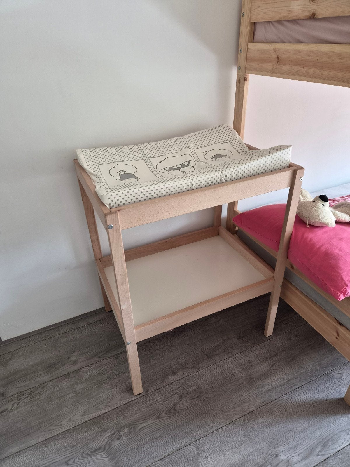 Houten aankleedtafel met aankleedkussen, Overige merken, Gebruikt, Aankleedkussen, Ophalen of Verzenden
