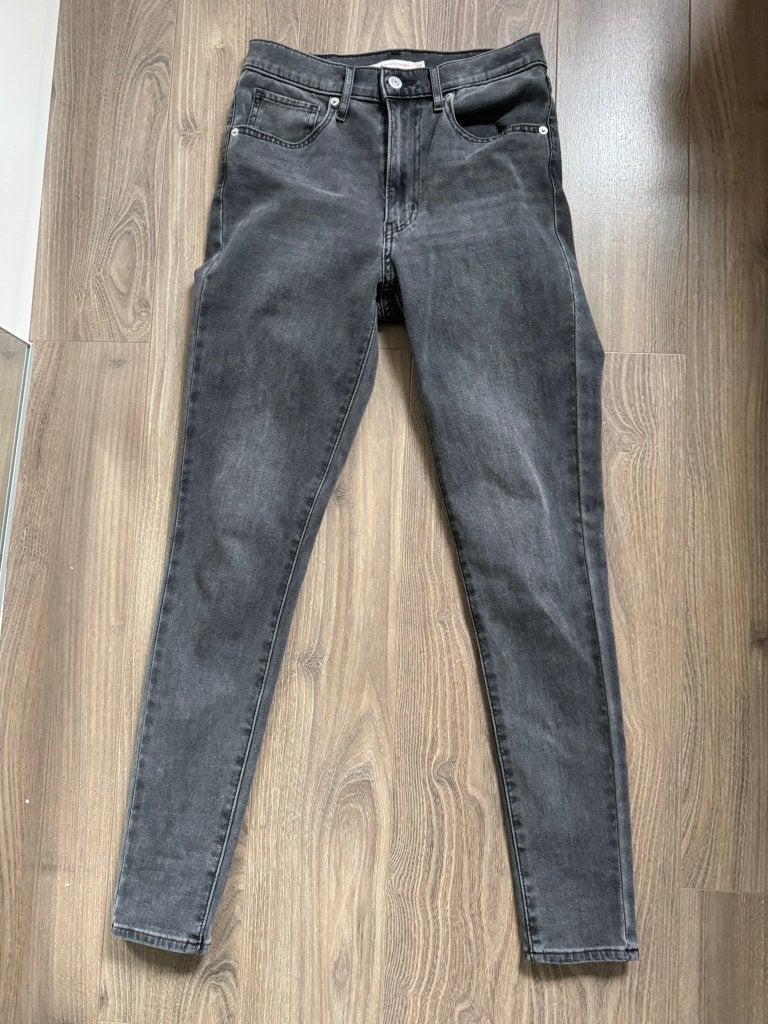 Levis zwarte jeans - Maat W27L28, Ophalen of Verzenden, Gedragen, Zwart, W28 - W29 (confectie 36)