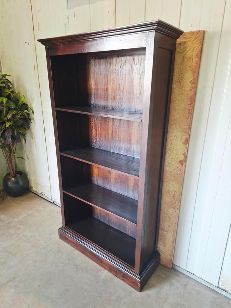Koloniaal teakhouten boekenkast afm: 97x33cm en 180cm hoog., Ophalen of Verzenden, 25 tot 50 cm, 150 tot 200 cm