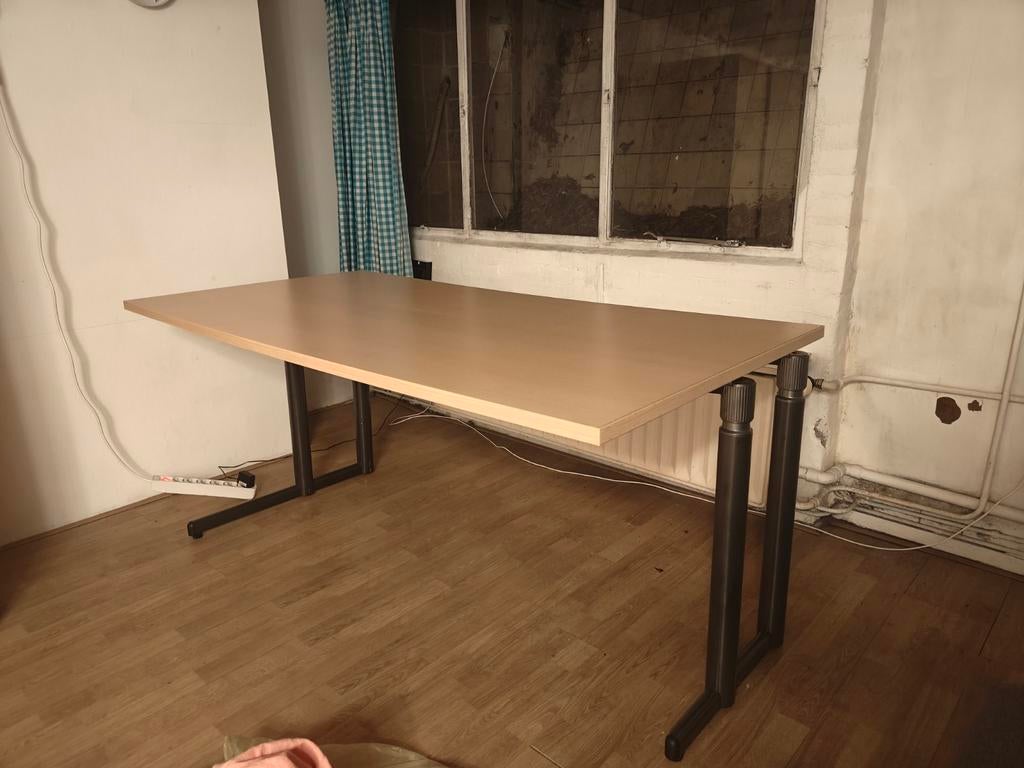 Bureau - 160cm breed, poten afneembaar, Ophalen, Gebruikt