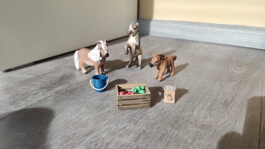 Schleich mini shetland familie paarden en accessoires set, Ophalen of Verzenden, Gebruikt