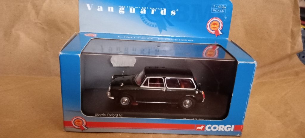 corgi VA 04802 morris 1300 estate  connaught  green  €12,50, Ophalen of Verzenden, Zo goed als nieuw, Auto, Corgi