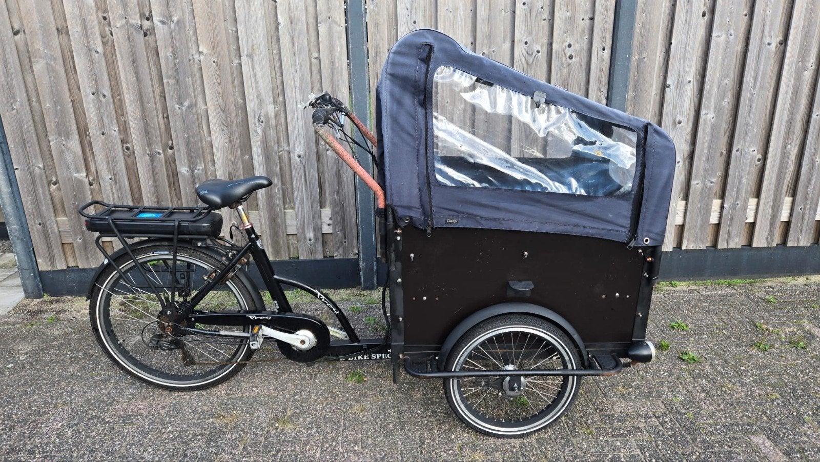 Elektrische Bakfiets, 4 kinderen of meer, Gebruikt, Velgrem, Elektrisch