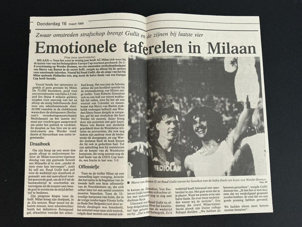 Voetbal krantenartikel AC Milan Werder Bremen 1989 v Basten, Verzamelen, Ophalen of Verzenden, Knipsel(s)