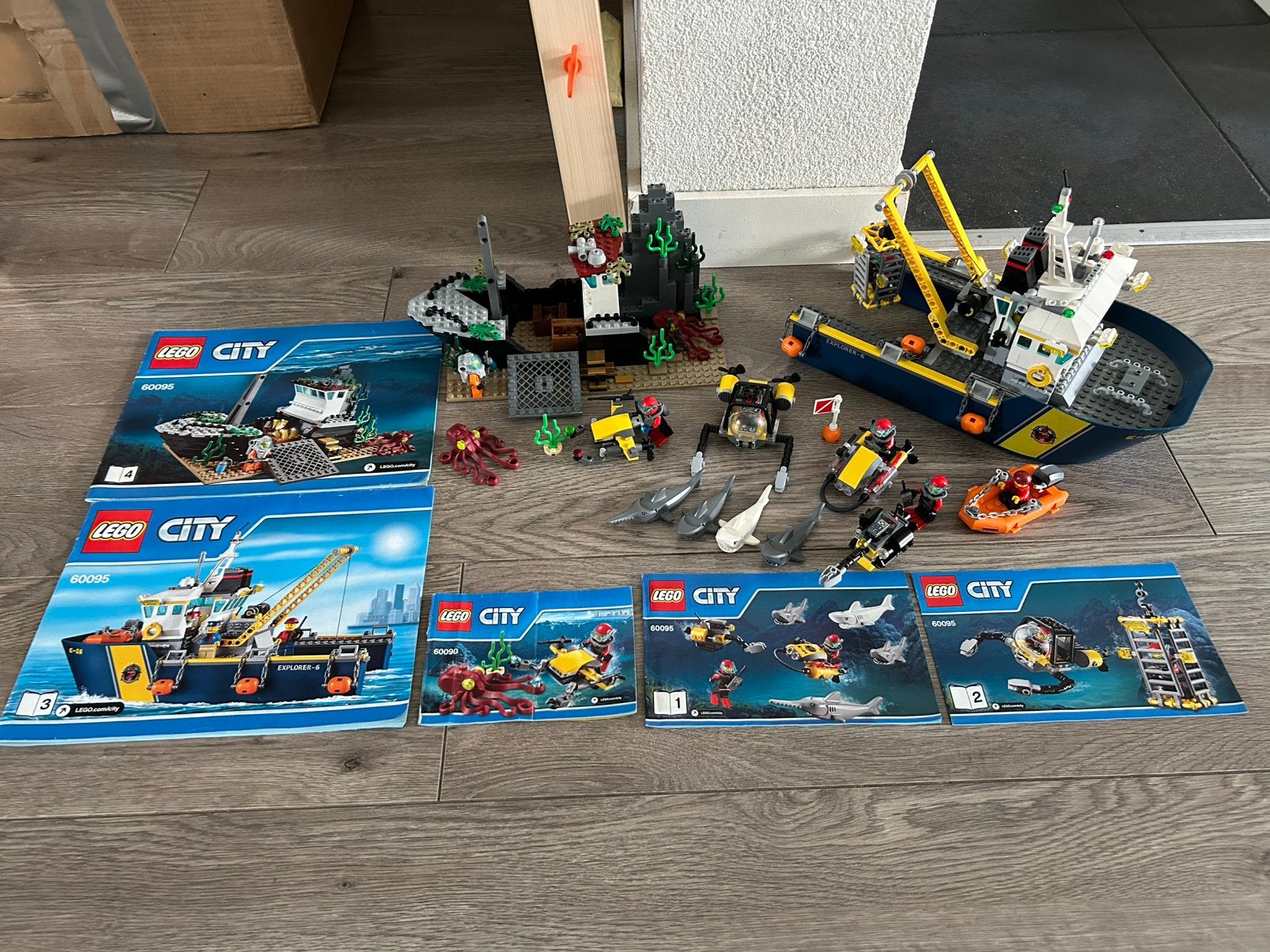 LEGO City 60095 Diepzee Onderzoeksschip, City, Lego, Ophalen of Verzenden, Zo goed als nieuw