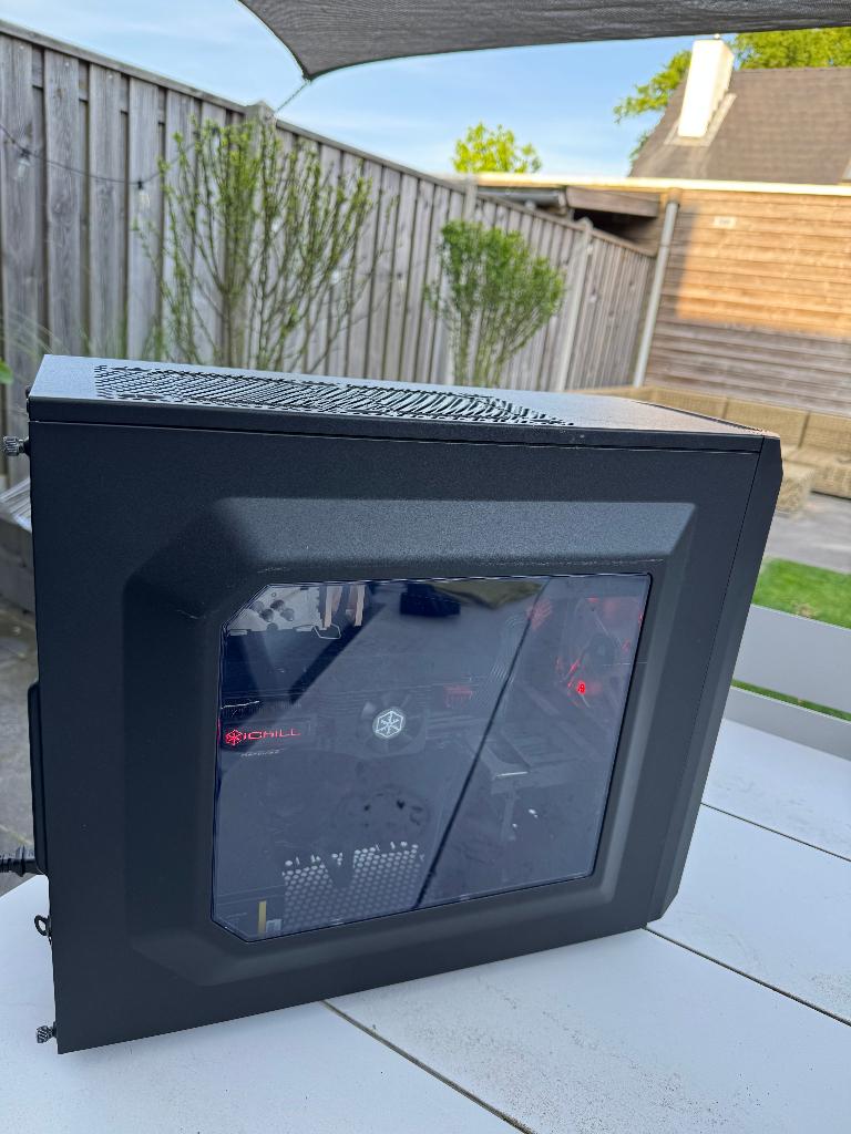 Game PC•Intel i5-8600K•GTX1070Ti(8GB) • 16GBRAM • 3TB Opslag, Computers en Software, Desktop Pc's, Ophalen, Zo goed als nieuw