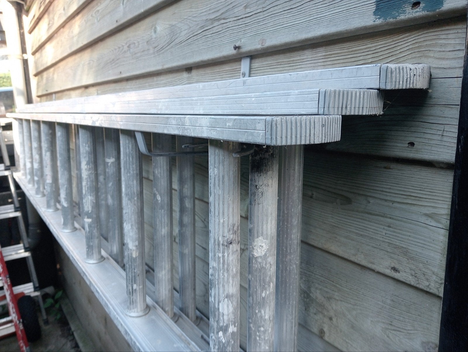 driedelige ladder plus afstandhouder, Doe-het-zelf en Verbouw, Gebruikt, Ophalen of Verzenden, Ladder, Opvouwbaar of Inschuifbaar