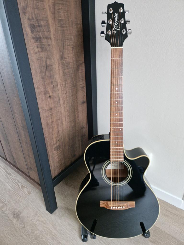 Takamine EG260C-BK Westerngitaar met element, Ophalen, Zo goed als nieuw