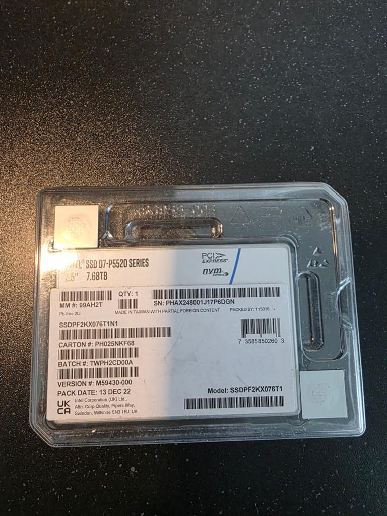 Intel D7-P5520 7.68TB U.2 NVMe PCIe 4.0 SSD - Factory Sealed, Computers en Software, Harde schijven, Nieuw, Desktop, Intern, SSD