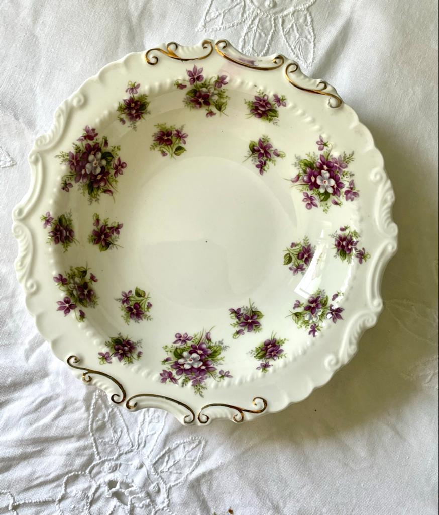 Royal Albert Sweet Violets Schaal - Bone China, Ophalen of Verzenden