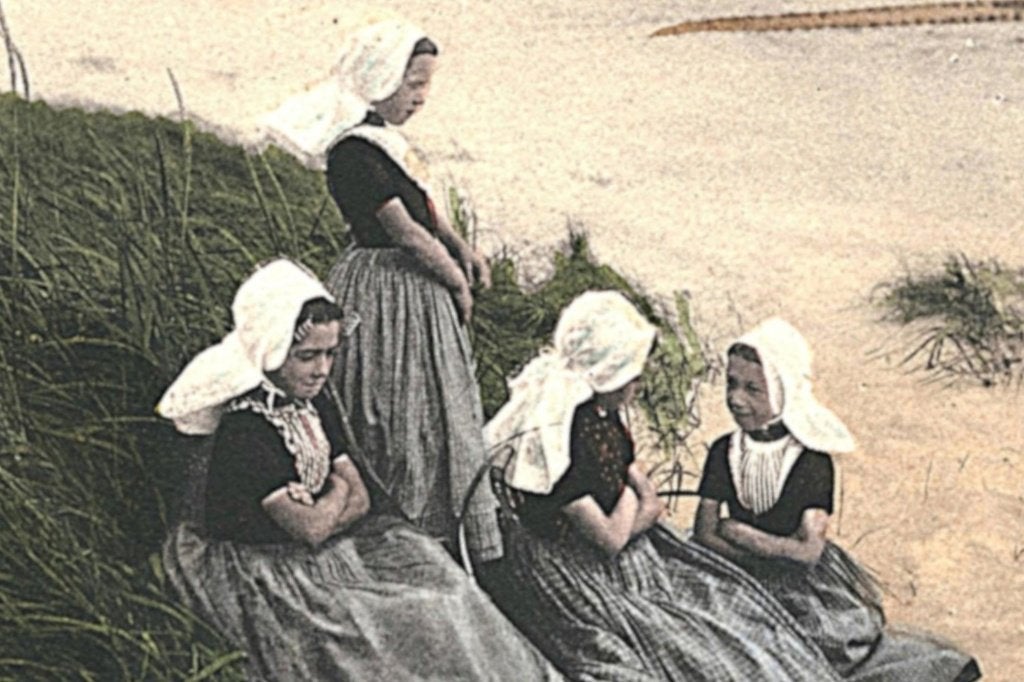 700384 Walcheren Klederdracht Z Nette kaart onbeschreven, Ophalen of Verzenden, Voor 1920, Ongelopen, Zeeland