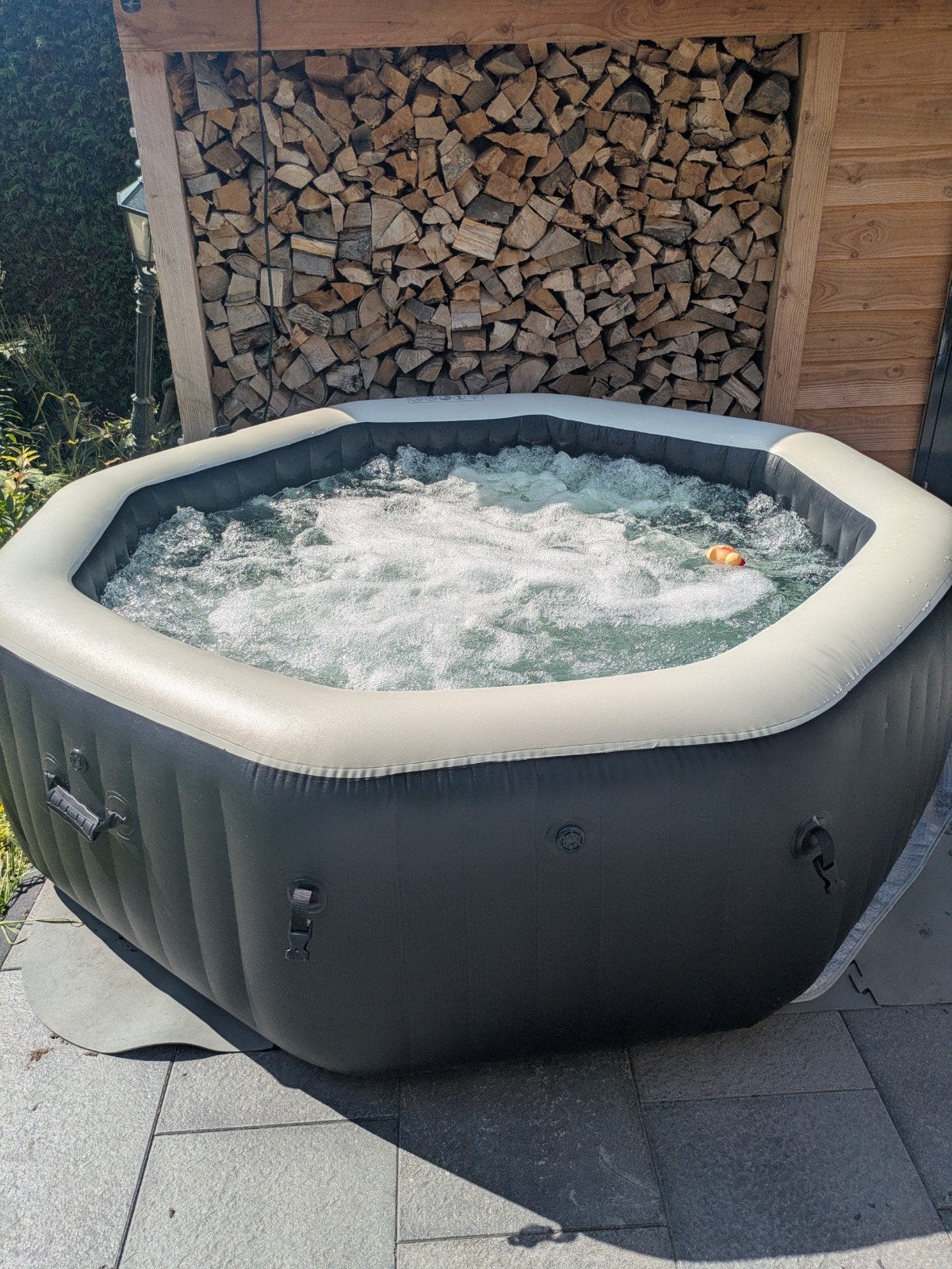 Intex Opblaasbare Jacuzzi Jet & Bubbel Deluxe 6 Personen, Ophalen, Gebruikt, Opblaaszwembad, Rond