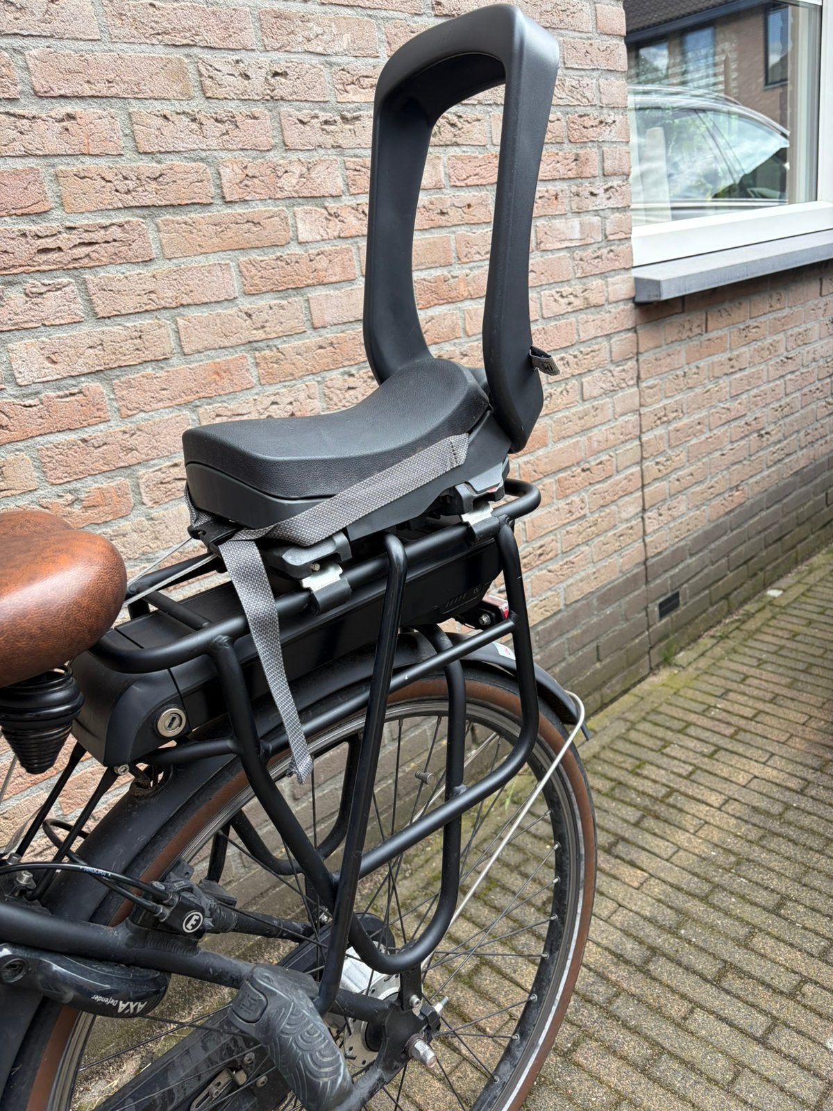 Urban iki achterzitje, Fietsen en Brommers, Fietsaccessoires | Fietsstoeltjes, Ophalen, Achterzitje, Voetsteuntjes, 15 t/m 36 kg