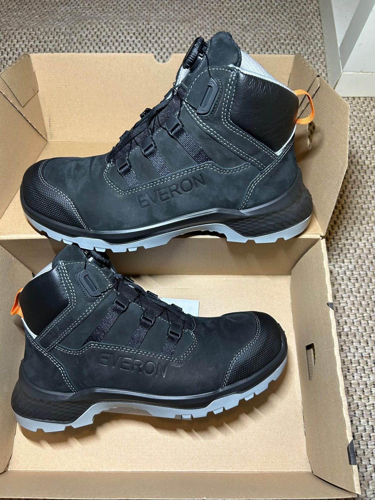 Nieuwe lichtgewicht Emma S3 werkschoenen mt 44 BOA sluiting, Verzenden, Zwart, Nieuw, Werkschoenen