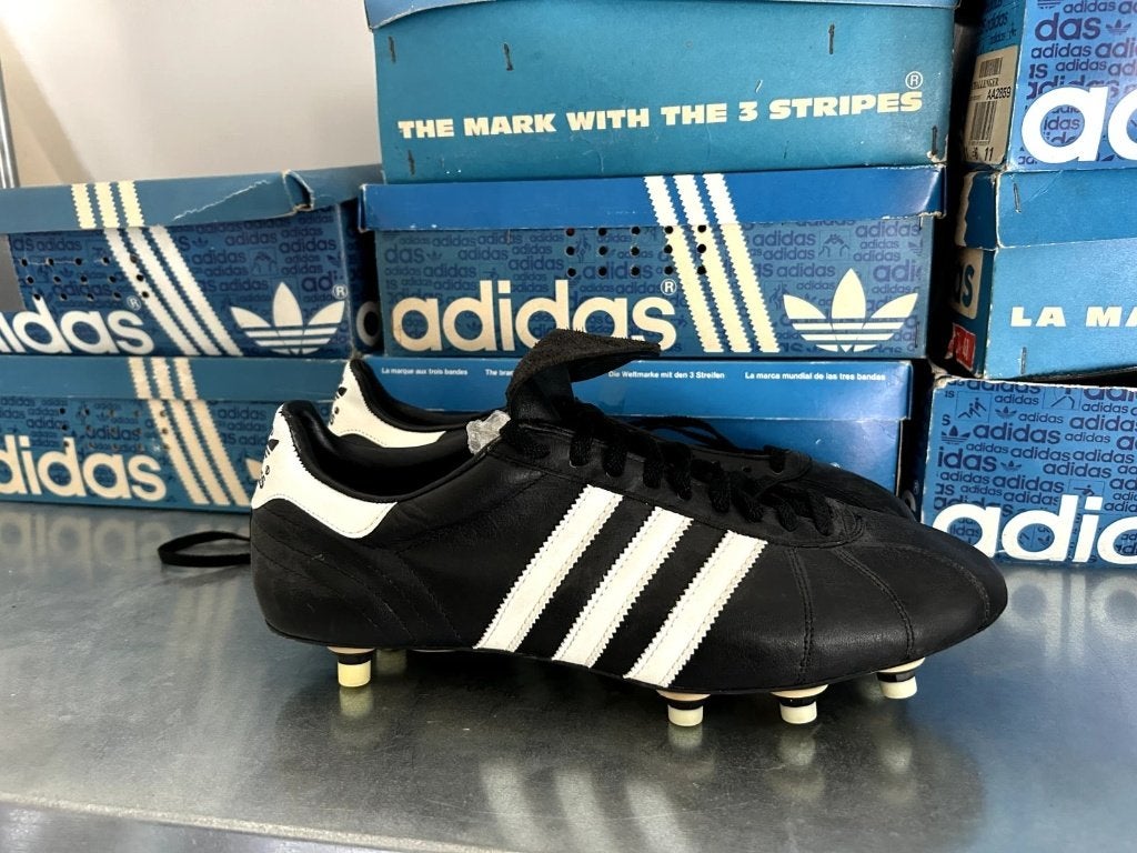 brand new 1985 adidas cartagena football boots deads maat 45, Gebruikt, Maat XS of kleiner, Schoenen, Ophalen of Verzenden