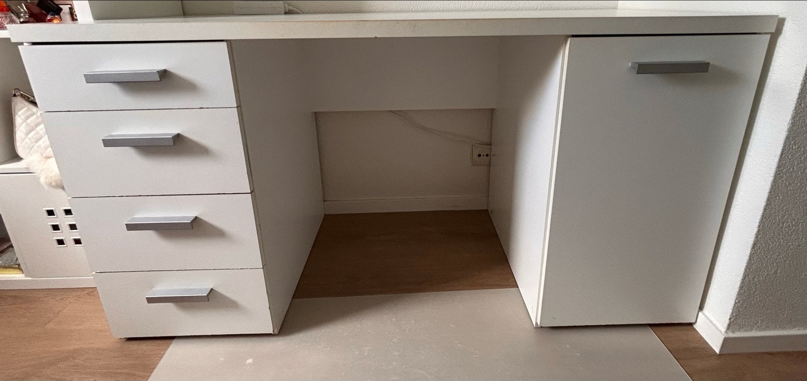 Wit bureau met lades en kast - Gebruikt, Ophalen, Gebruikt, Met lades, Spaanplaat of MDF