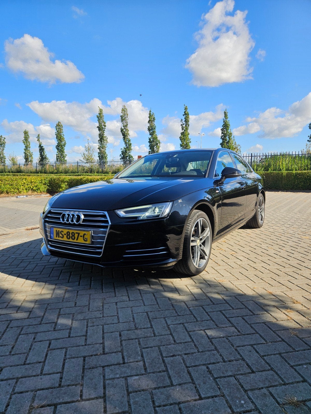 Audi A4 1.4 Tfsi 150pk S Tronic 2017 Zwart Dealeronderhouden, Stof, Zwart, A4, Zwart