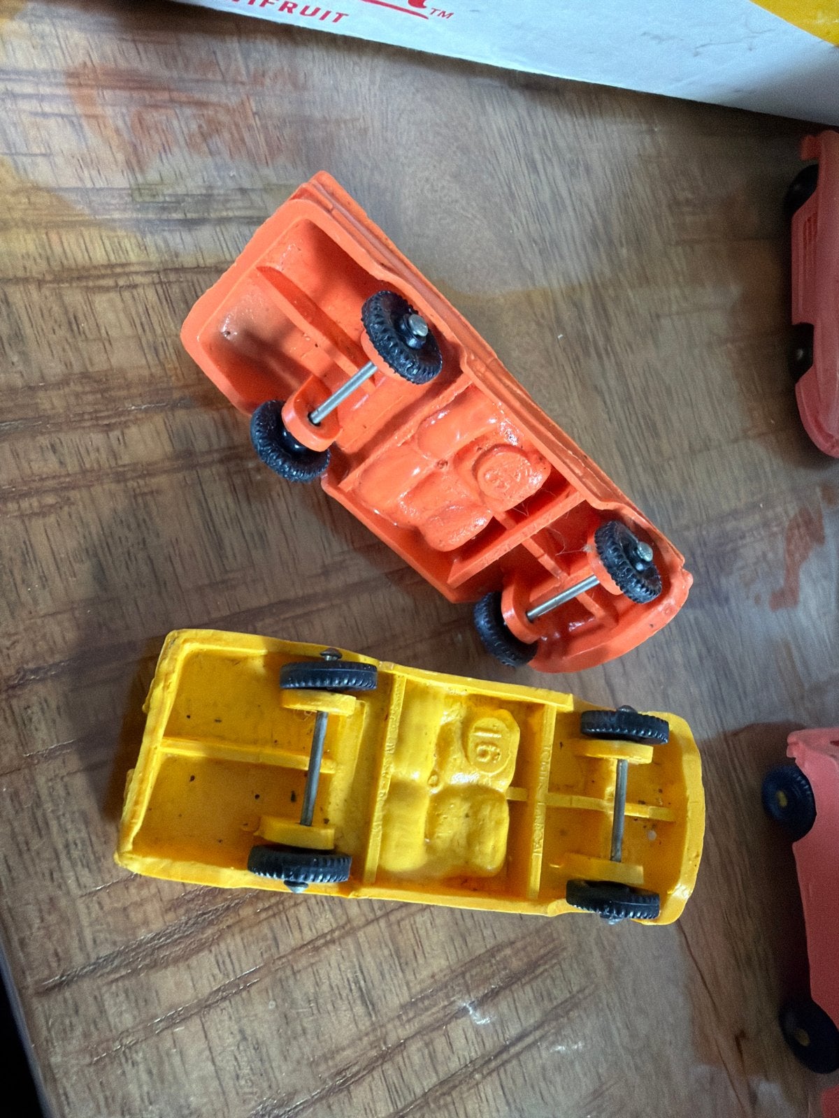 Tomte Ford Thunderbird Speelgoedauto's - 2 Stuks, Overige merken, Gebruikt, Auto, Ophalen of Verzenden