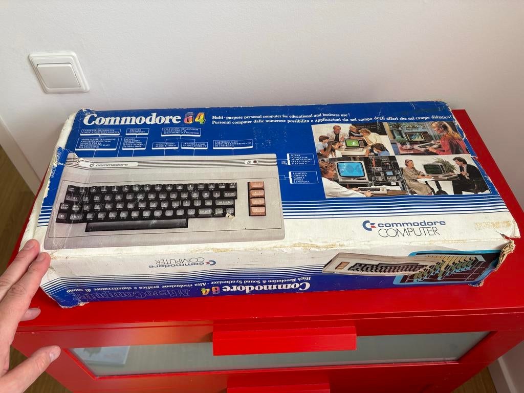 Commodore 64 met originele handleidingen en accessoires, Computers en Software, Vintage Computers, Ophalen of Verzenden