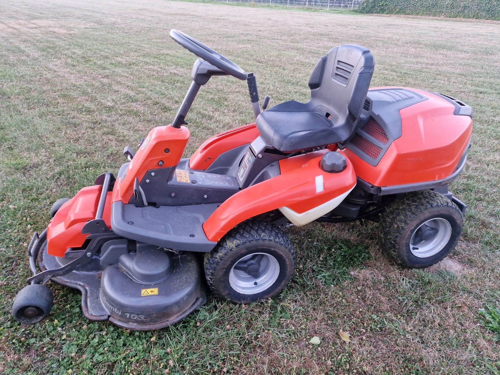 Husqvarna Rider 16pk AWD 103cm Combi maaidek, Tuin en Terras, Zitmaaiers, Ophalen, Gebruikt, Husqvarna, Mulchfunctie