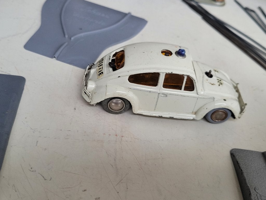 Schuco Varianto - kruispunt 3051 - politieauto 3040 - enz., Ophalen of Verzenden