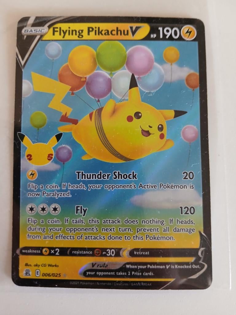 Flying Pikachu V Pokémon kaart, Ophalen of Verzenden