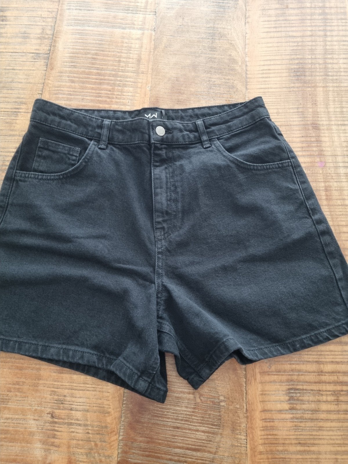 Nieuwe Most Wanted Zwarte Korte Broek - Regular Fit, Kleding | Dames, Broeken en Pantalons, Kort, Zwart, Nieuw, Ophalen of Verzenden