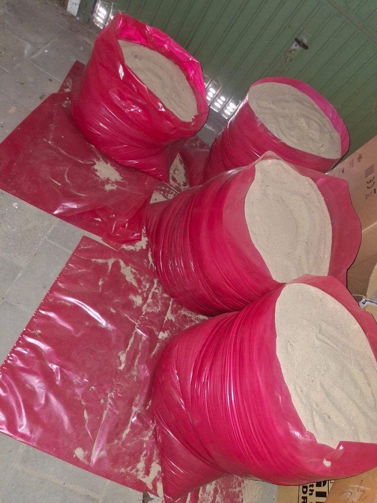 gele/zilver zand gratis, Ophalen, Gebruikt, Straatzand