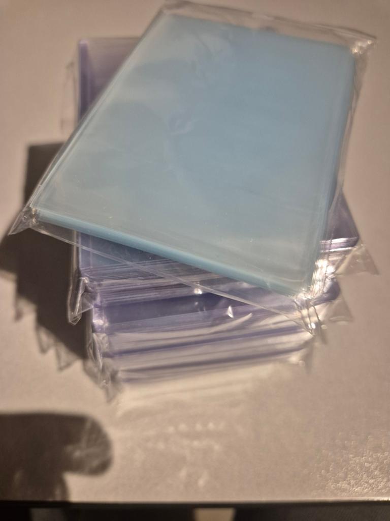 100 Toploaders en 100 Sleeves voor kaarten, Ophalen of Verzenden, Nieuw