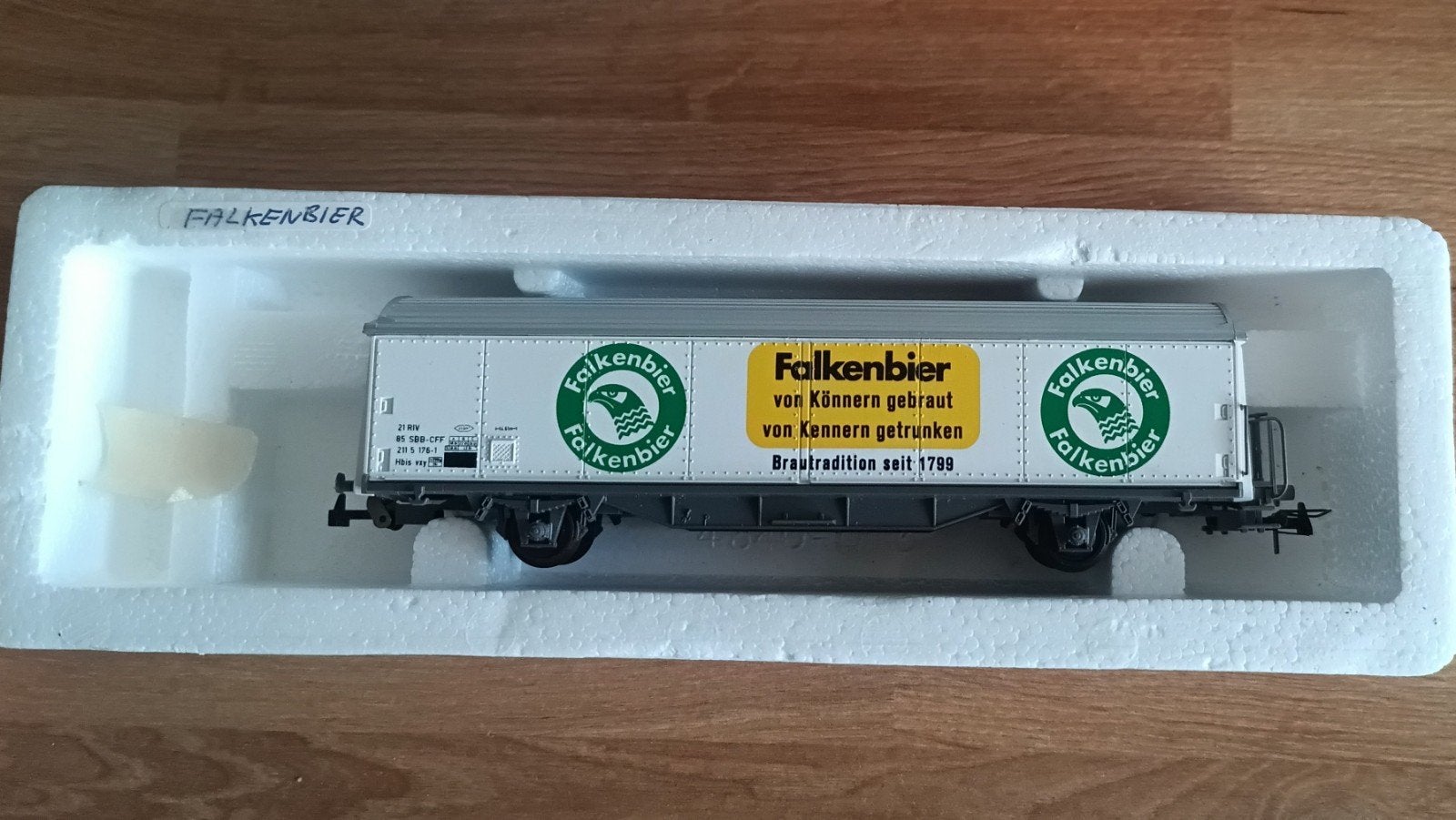 Roco Falkenbier Wagon - Zo goed als nieuw, Hobby en Vrije tijd, Ophalen, Gelijkstroom, Wagon, Zo goed als nieuw