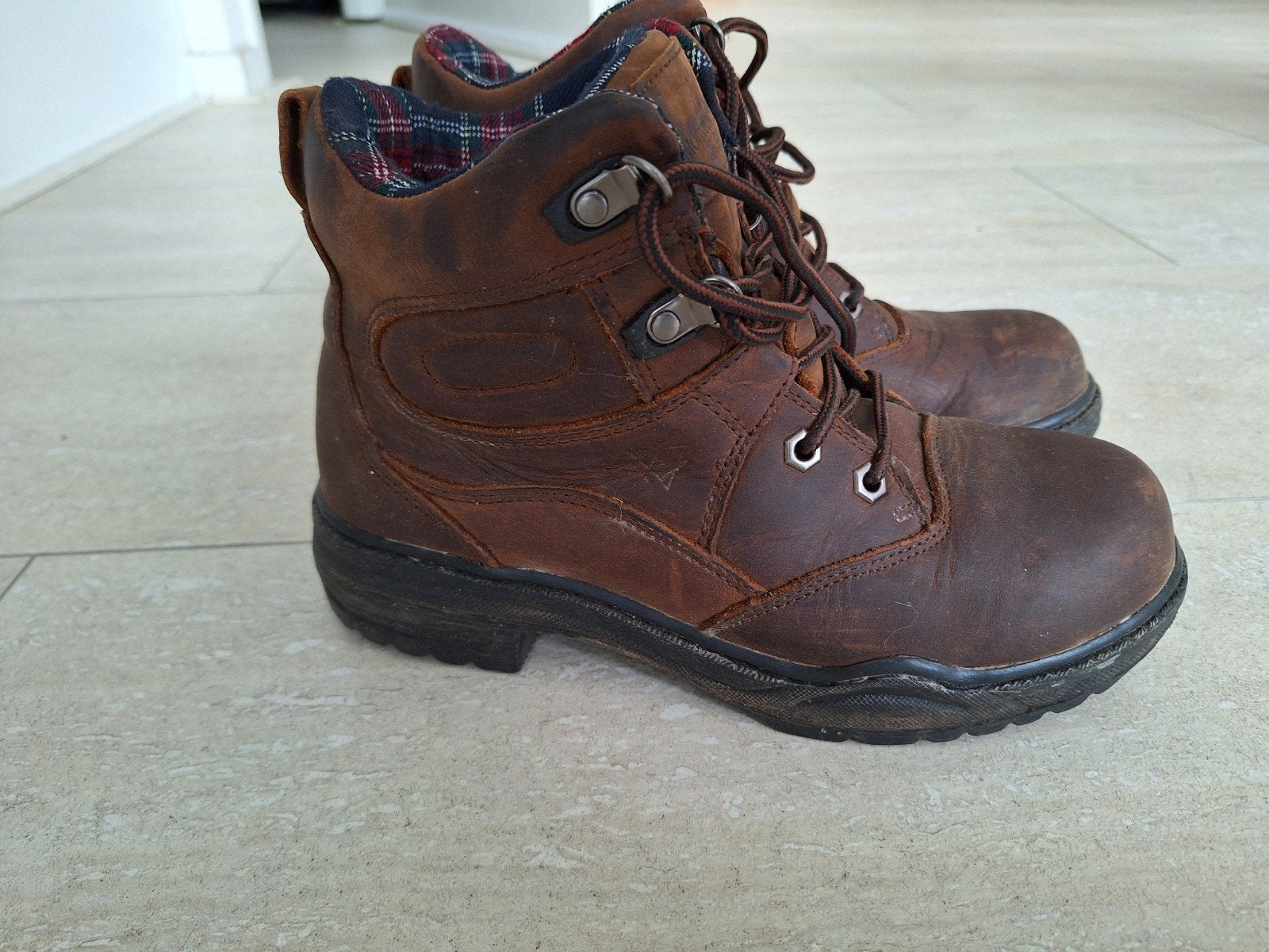 zgan leren stal/rijschoenen Mountain Horse maar 39/40, Dieren en Toebehoren, Met grip, Endurance, Ophalen of Verzenden, Zo goed als nieuw