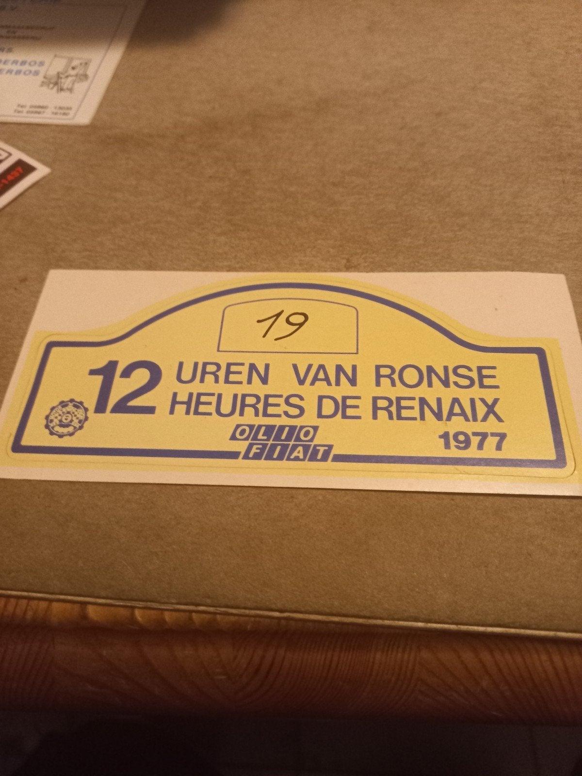 Vintage Rally Sticker: 12 Uren van Ronse 1977 Olio Fiat, Ophalen of Verzenden, Zo goed als nieuw