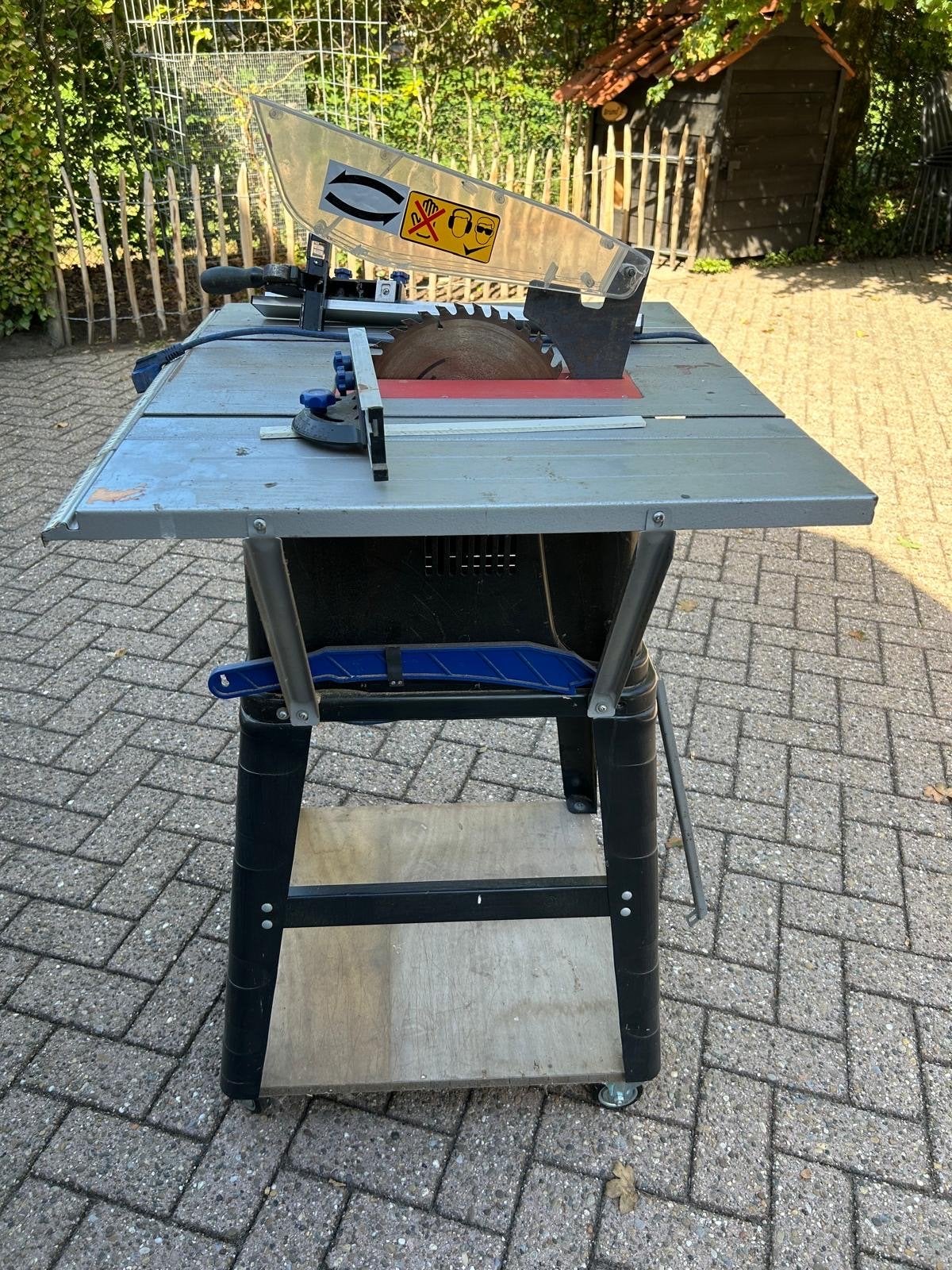 Ferm tafelzaag, 75x70x88 cm hoog, Doe-het-zelf en Verbouw, Ophalen, Gebruikt, Cirkelzaag, 70 mm of meer