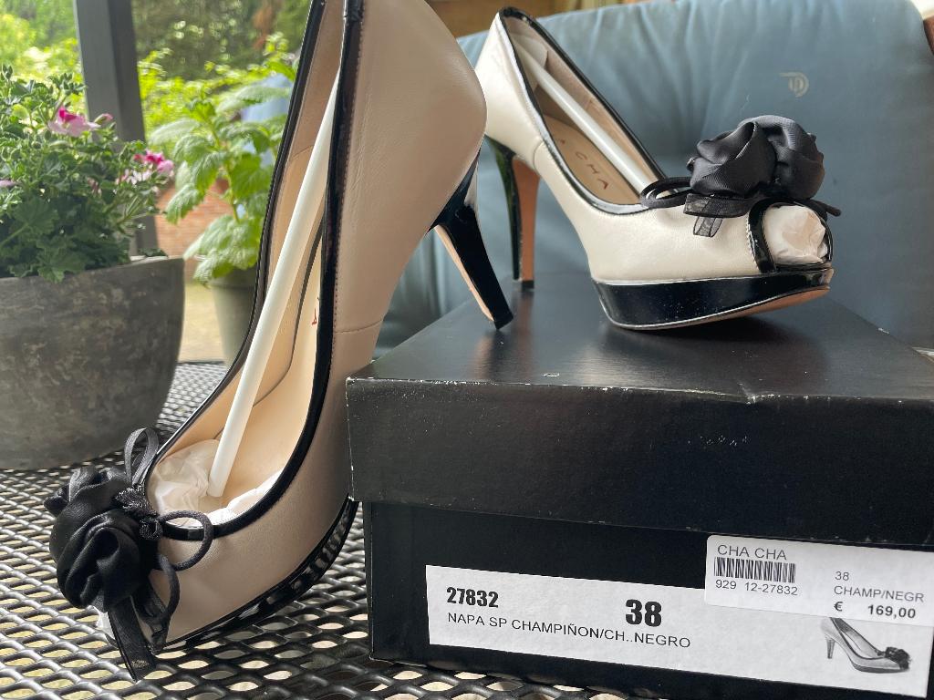 Hoge hakken, echte liefde, Overige kleuren, Nieuw, Ophalen of Verzenden, Schoenen met hoge hakken