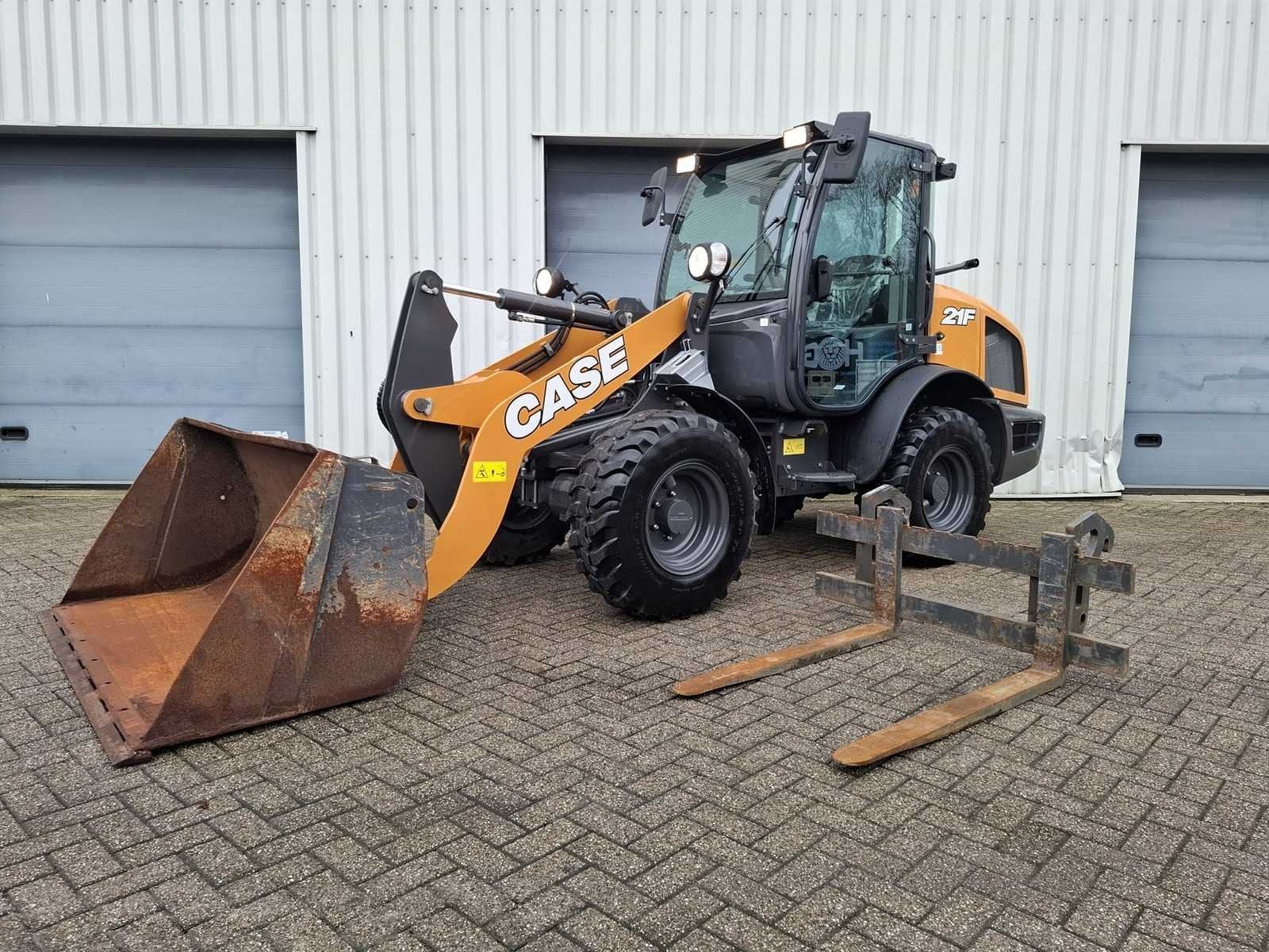 2023 CASE 21F Shovel, Wiellader of Shovel