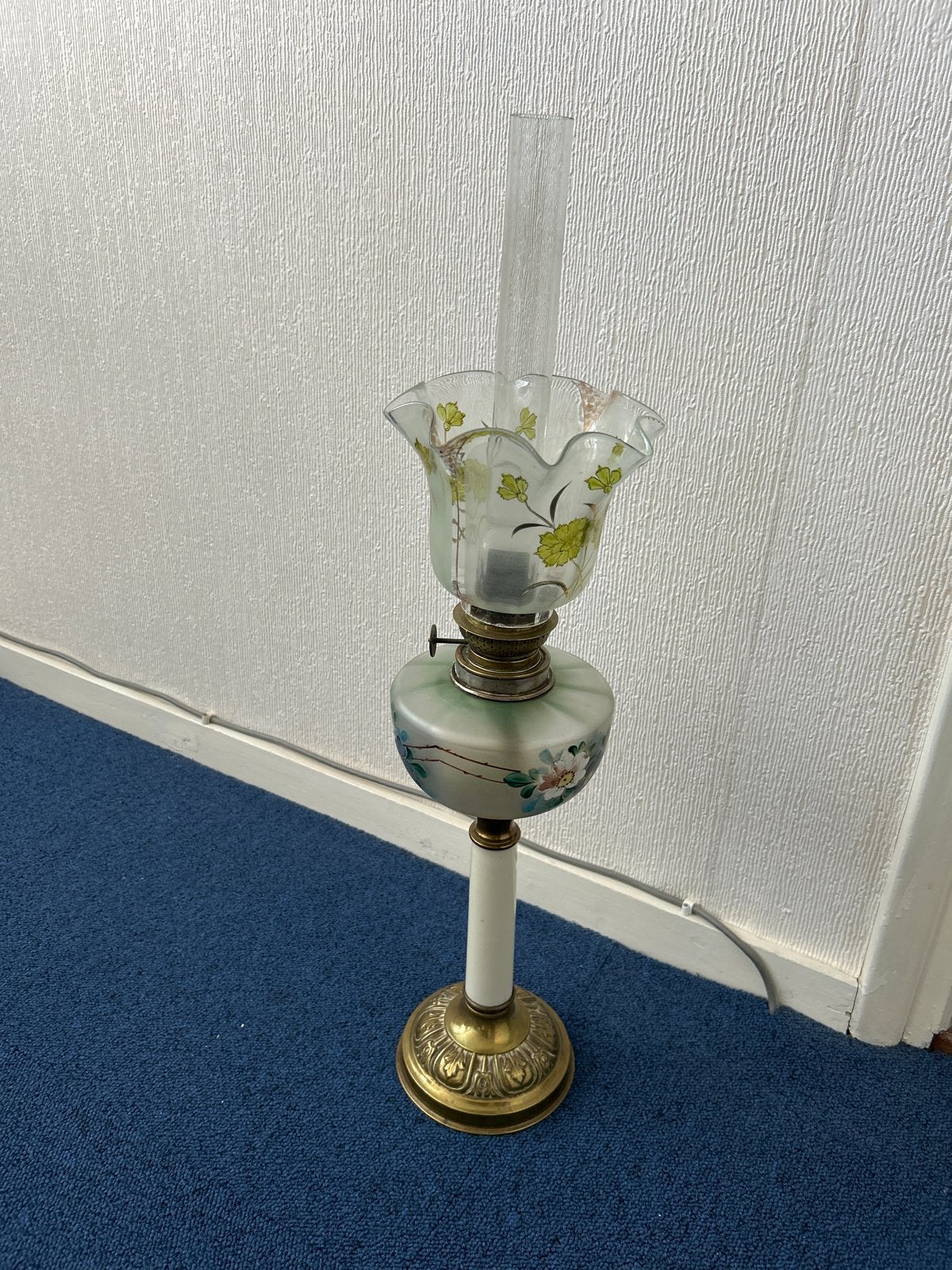 Antieke olielamp met bloemmotief, Ophalen of Verzenden, Glas