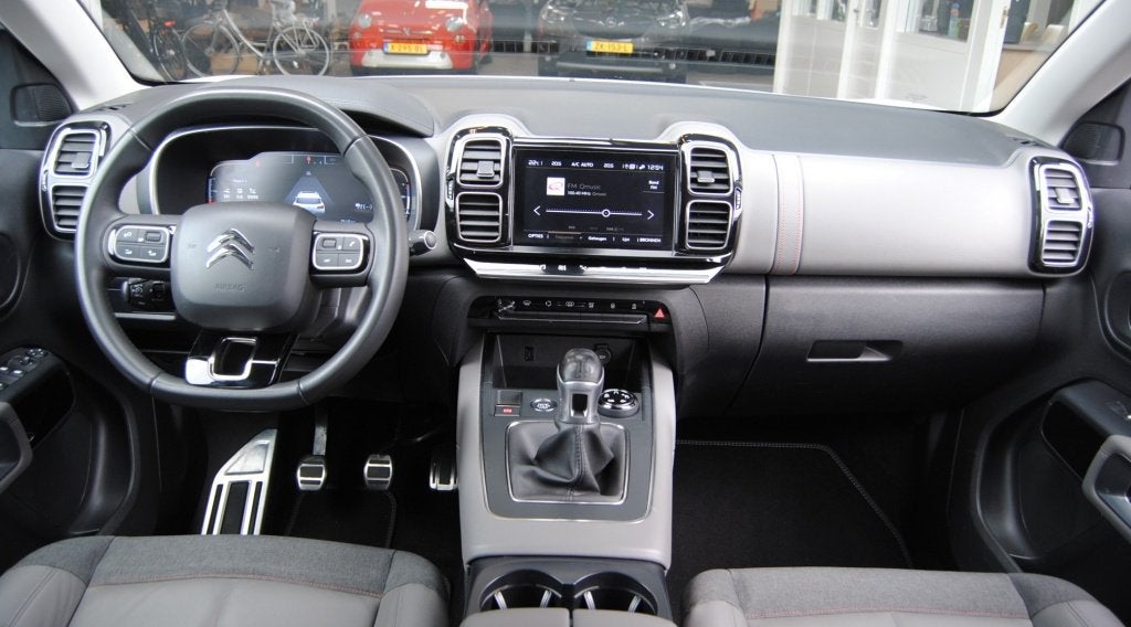 Citroën C5 Aircross 1.2 PureTech Shine \\ Apple carplay | C, Auto's, 1350 kg, Gebruikt, Euro 6, C5 Aircross