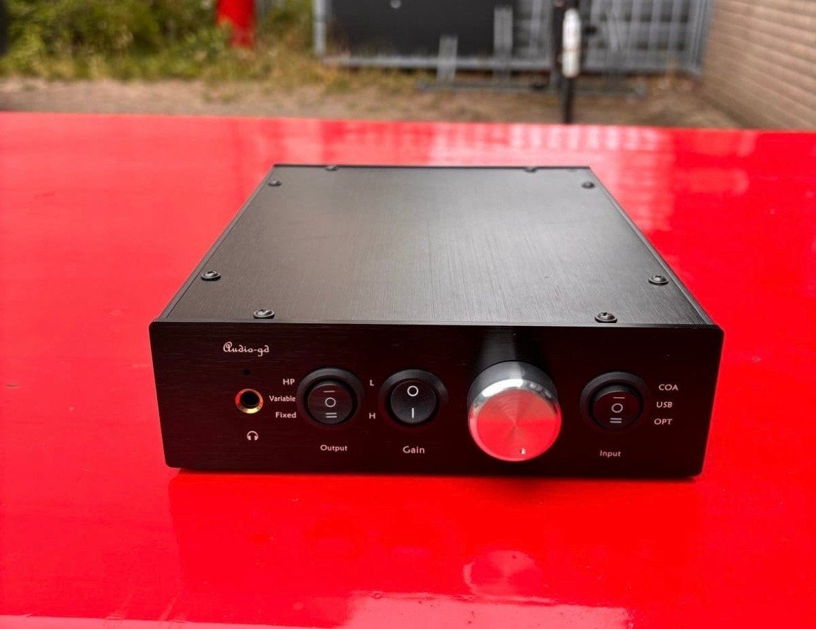 Audio-gd R2R11 DAC/Hoofdtelefoonversterker, Overige merken, Verzenden, Zo goed als nieuw, Minder dan 60 watt