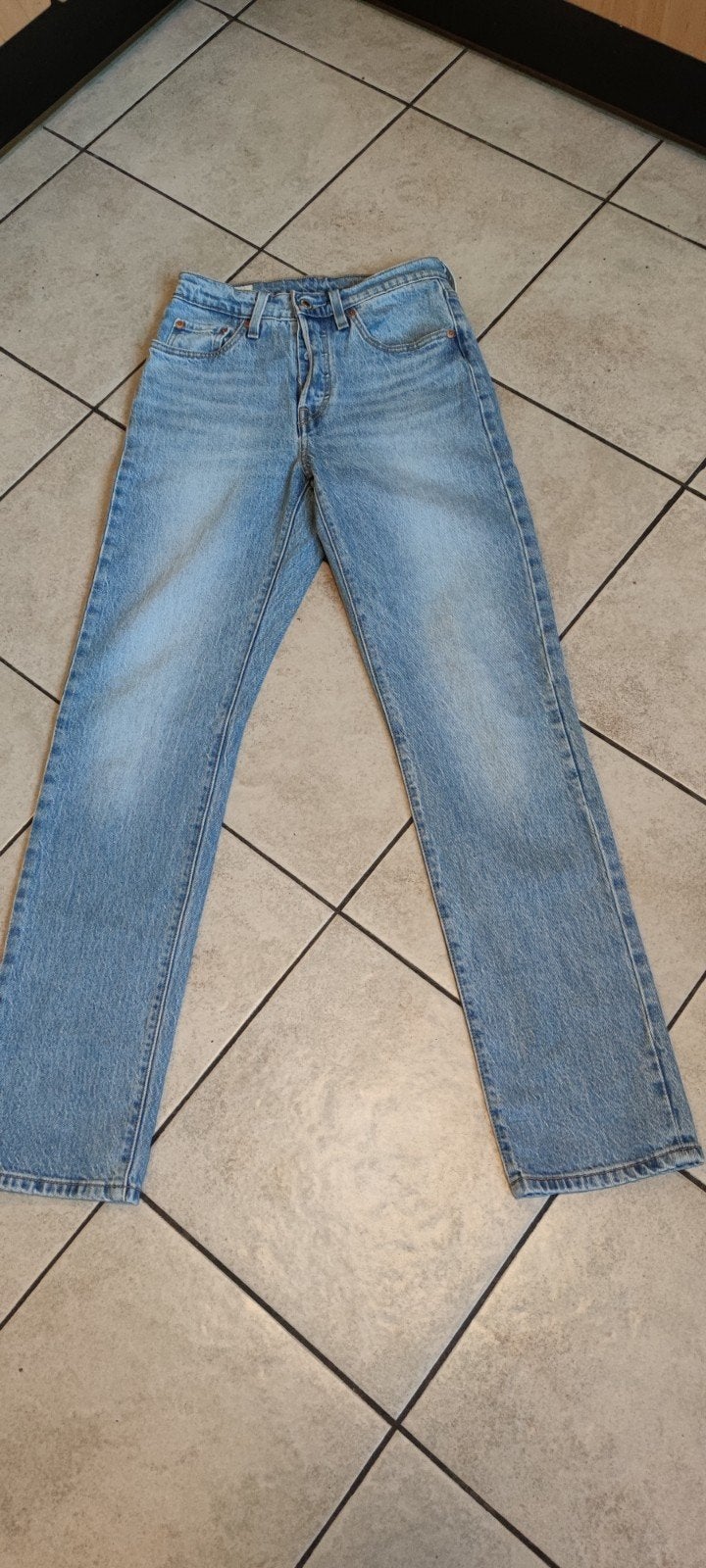 Levi's 501 Premium jeans - Zo goed als nieuw 25/32, Ophalen of Verzenden, Zo goed als nieuw, Blauw, Overige jeansmaten