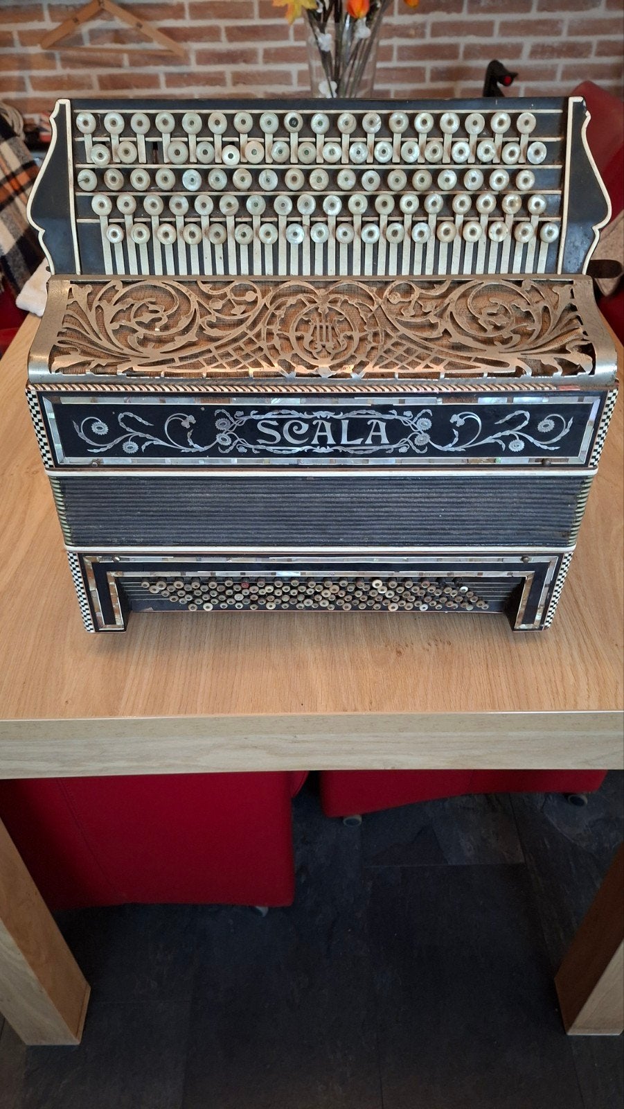 Accordeon scala, Ophalen, Overige merken