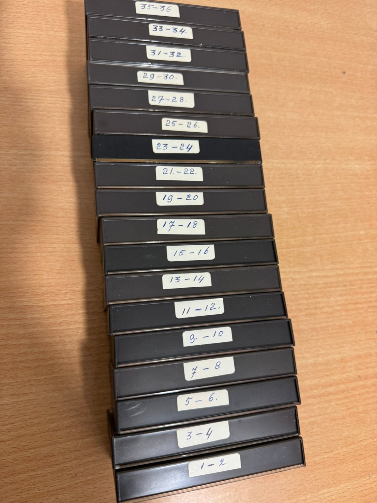 Pianocursus ( 36 lessen ) 18 cassette bandjes ( Nederlands ), Cd's en Dvd's, Cassettebandjes, Ophalen of Verzenden, Zo goed als nieuw