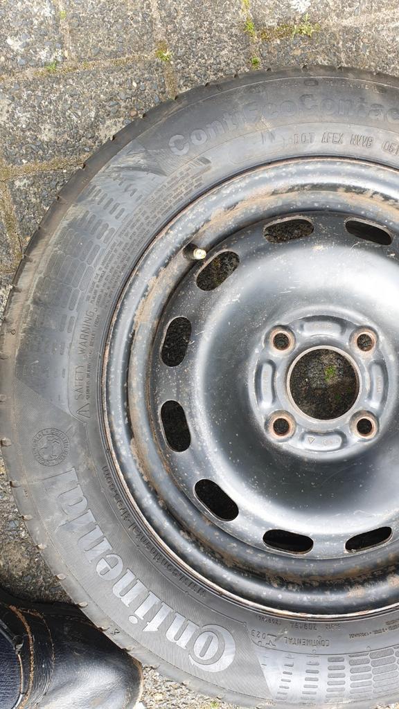 4 wielen zomerbanden 175 65 14 T continental 4 x 108 Bieden, Auto-onderdelen, Banden en Velgen, Ophalen, 14 inch, Gebruikt, 175 mm