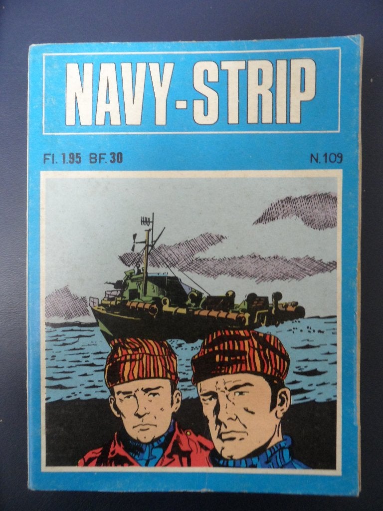 NAVY-Strip. Klein oorlog boekje. 2 X, Boeken, Stripboeken, Meerdere stripboeken, Ophalen of Verzenden, Gelezen