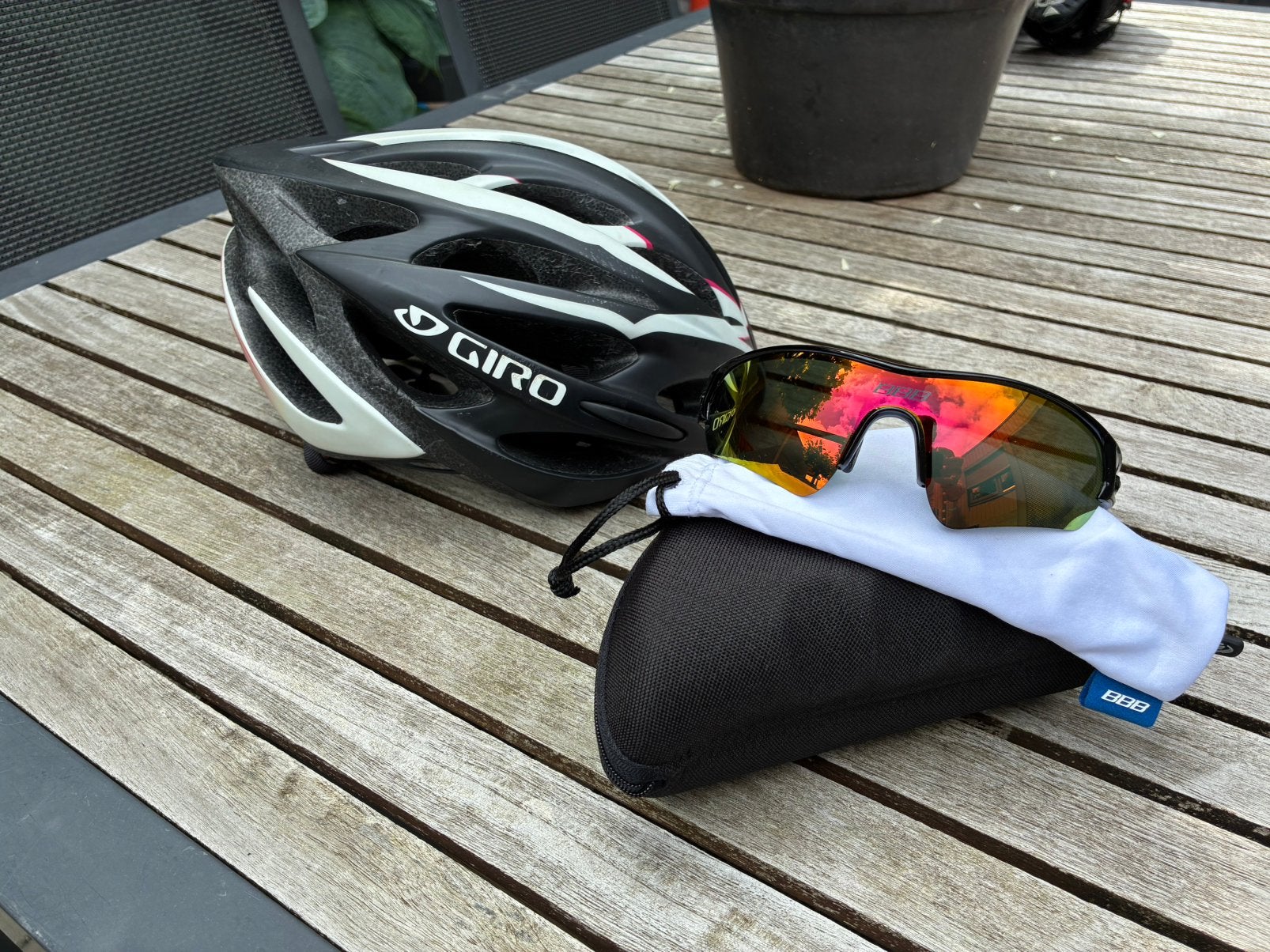 Giro fietshelm met bril (als nieuw), Ophalen of Verzenden, Zo goed als nieuw, Heer of Dame