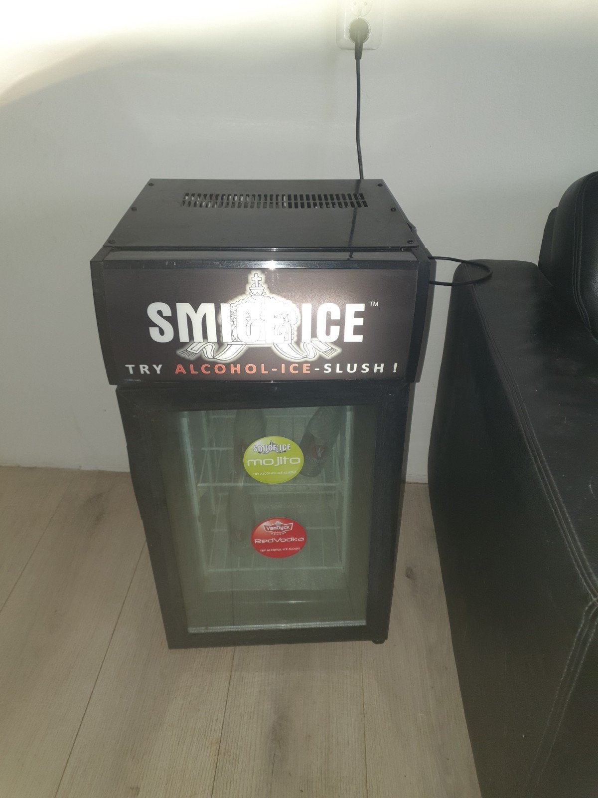 Smirnoff Ice Mini Display Koelkast - Glazen Deur, Ophalen of Verzenden, Minder dan 75 liter, Zonder vriesvak, Gebruikt