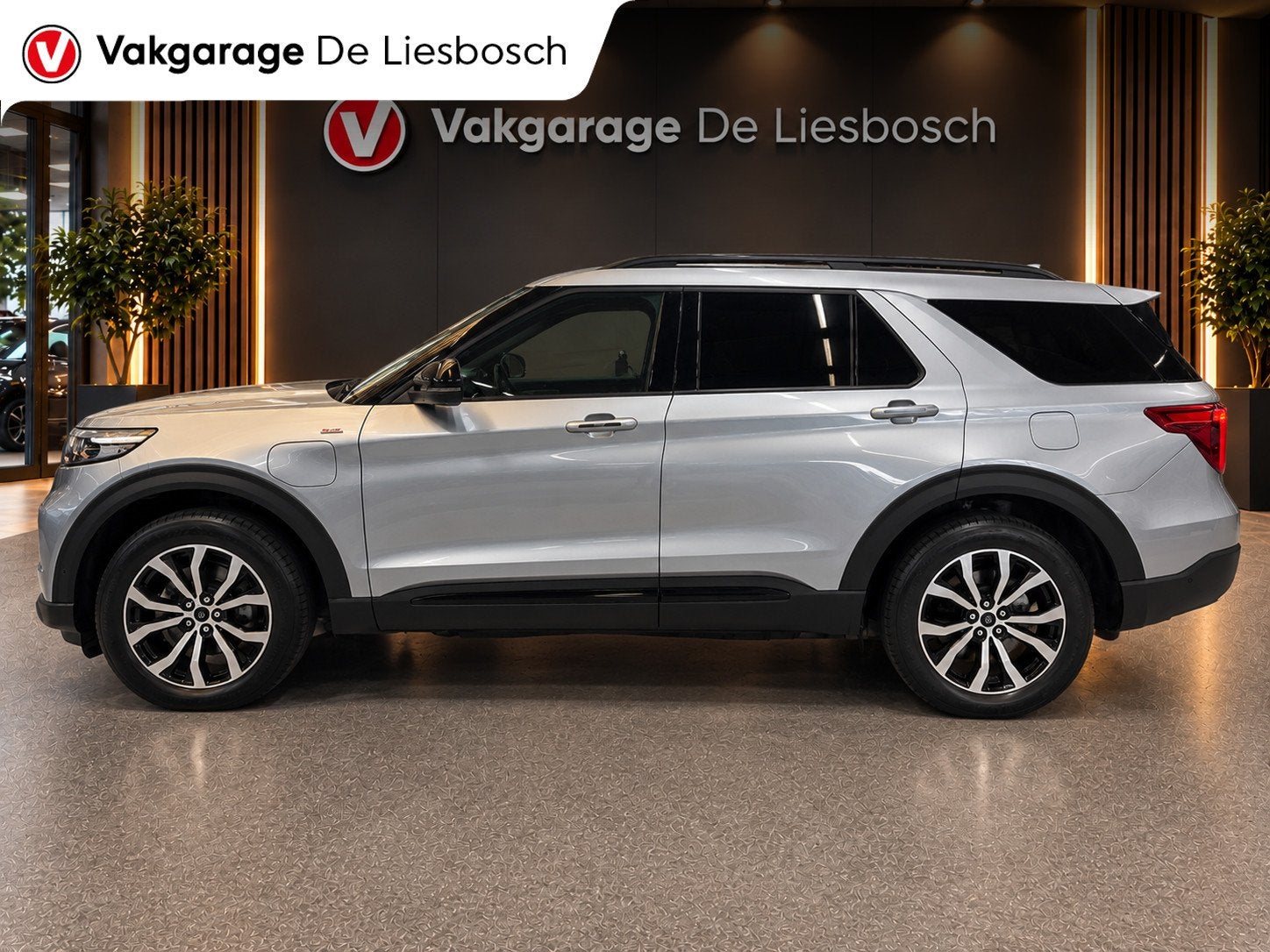 Ford EXPLORER 3.0 V6 EcoBoost PHEV ST-Line/7 persoons/pano/B, Auto's, Automaat, Gebruikt, 2441 kg, Bedrijf