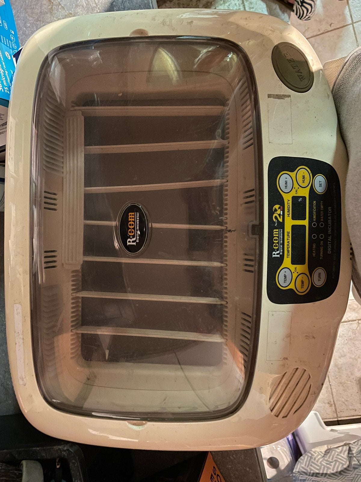 Broedmachine r com 20, Ophalen, Broedmachine