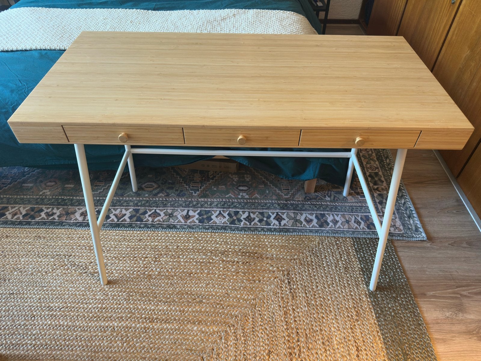 IKEA LILLÅSEN bamboe bureau met 3 lades, Huis en Inrichting, Bureaus, Scandinavisch, Ophalen of Verzenden, Zo goed als nieuw, IKEA