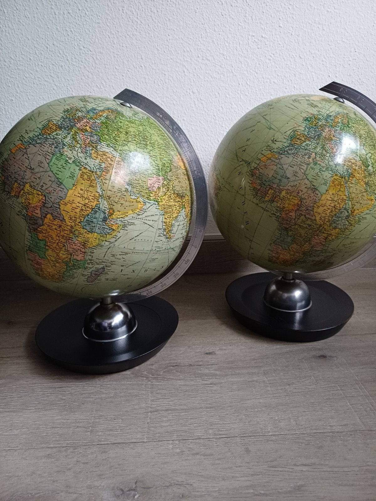 2 Vintage JRO Globus Wereldbollen, Ophalen of Verzenden