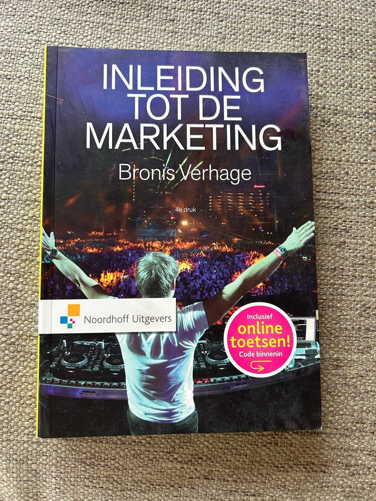 Inleiding tot de Marketing - Bronis Verhagen (4e druk), Boeken, Studieboeken en Cursussen, Ophalen of Verzenden, Gamma, Zo goed als nieuw